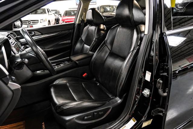 Used 2020 Nissan Maxima 3.5 SV w/ Floor Mat Group image 30