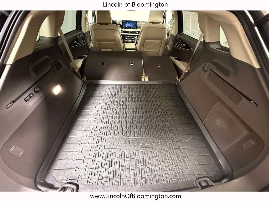 Certified 2023 Lincoln Nautilus Reserve w/ Equipment Group 201A image 47