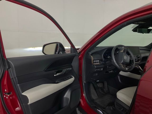 Used 2025 Toyota Grand Highlander AWD Hybrid image 25