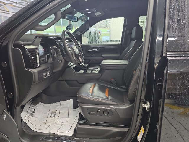Used 2024 GMC Sierra 1500 AT4 w/ AT4 Premium Package AWD/4WD image 13