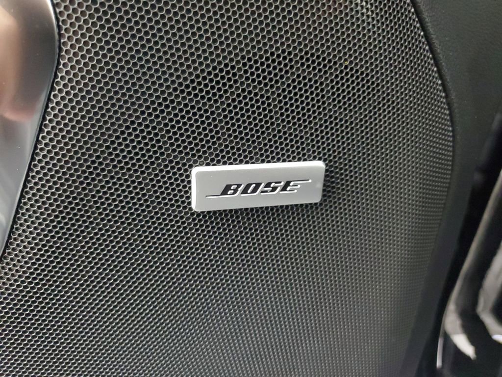 New 2026 Chevrolet Suburban LT image 29