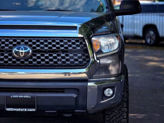 Used 2020 Toyota Tundra SR5 w/ SR5 Upgrade Package AWD/4WD image 3