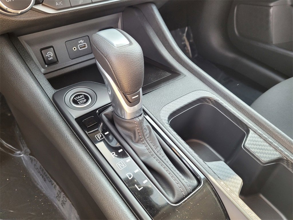 New 2025 Nissan Sentra S image 10