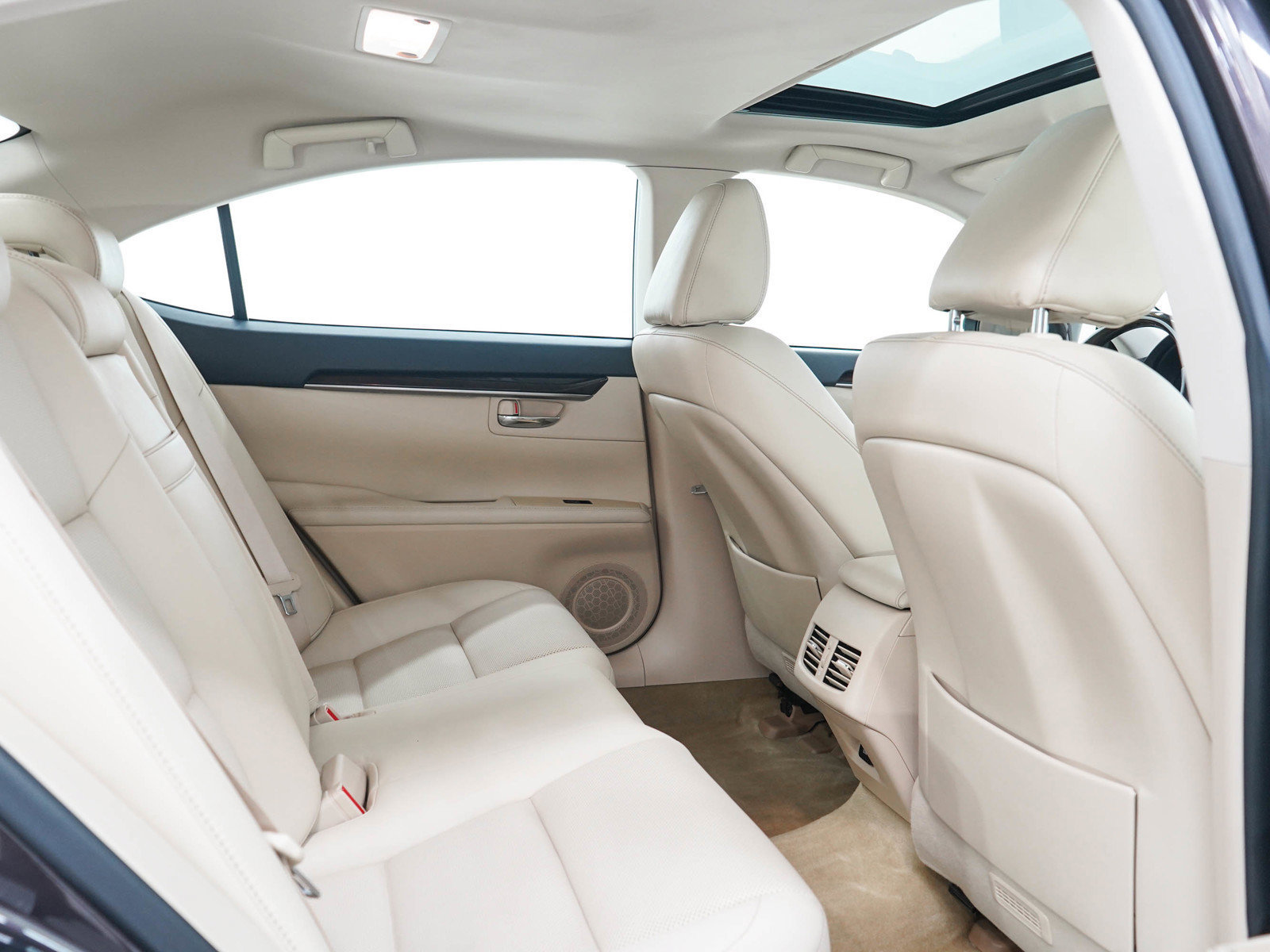 Used 2015 Lexus ES 350 w/ Premium Package FWD image 12