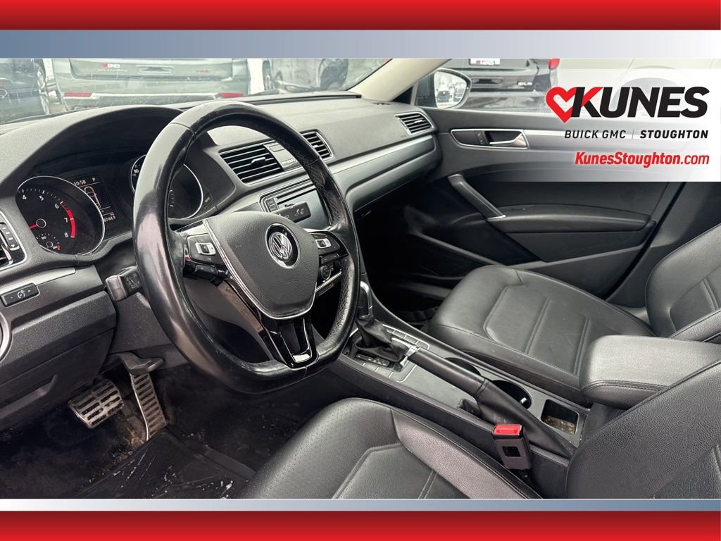 Used 2018 Volkswagen Passat 2.0T S image 19