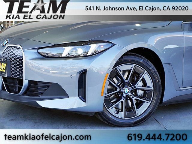 Used 2025 BMW i4 eDrive40 image 3