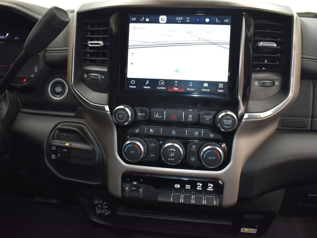 Used 2024 RAM 2500 Laramie w/ Safety Group image 31