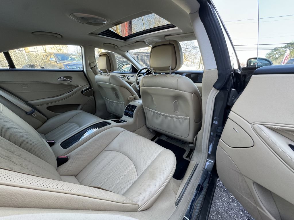 Used 2007 Mercedes-Benz CLS 550 image 14