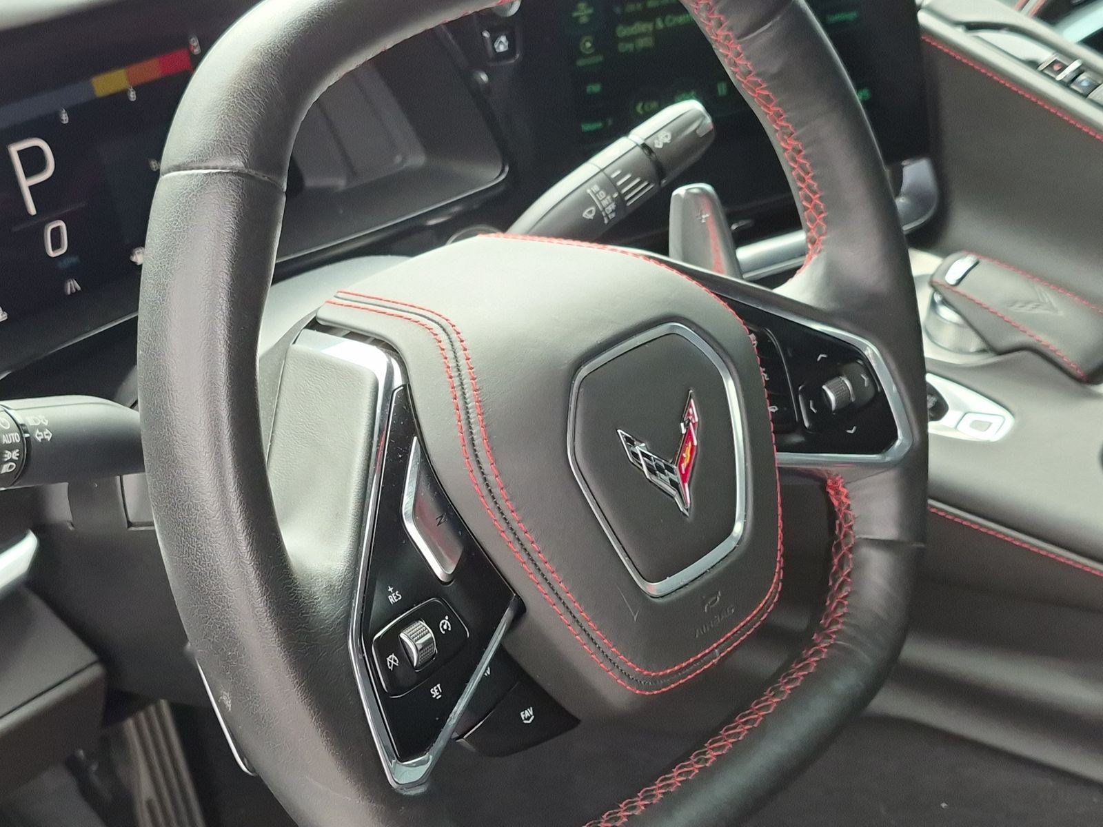 Used 2021 Chevrolet Corvette Stingray Premium Cpe w/ Z51 Performance Package RWD image 17