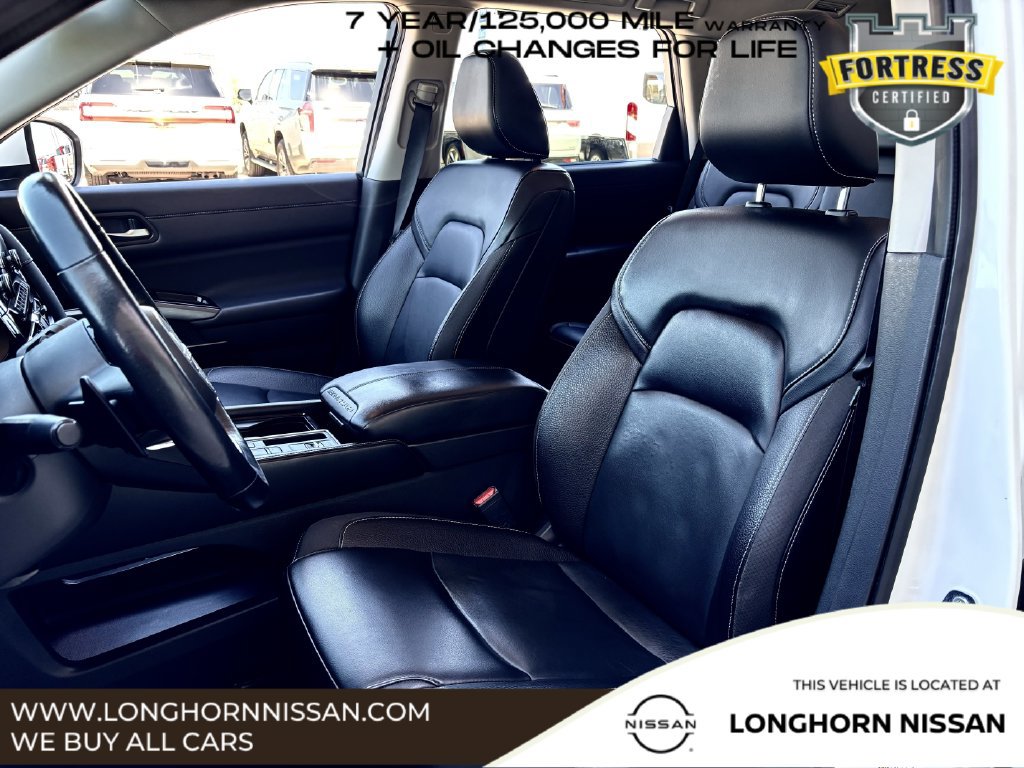 Used 2024 Nissan Pathfinder SL FWD image 20
