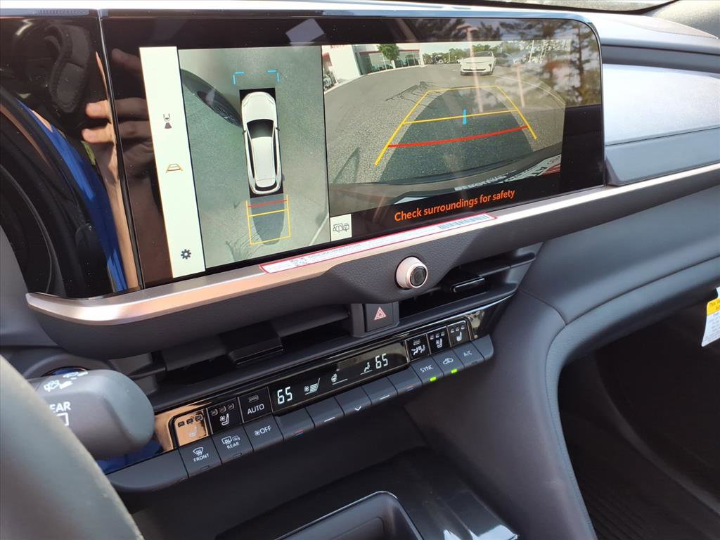 New 2026 Toyota Crown Signia AWD/4WD image 19