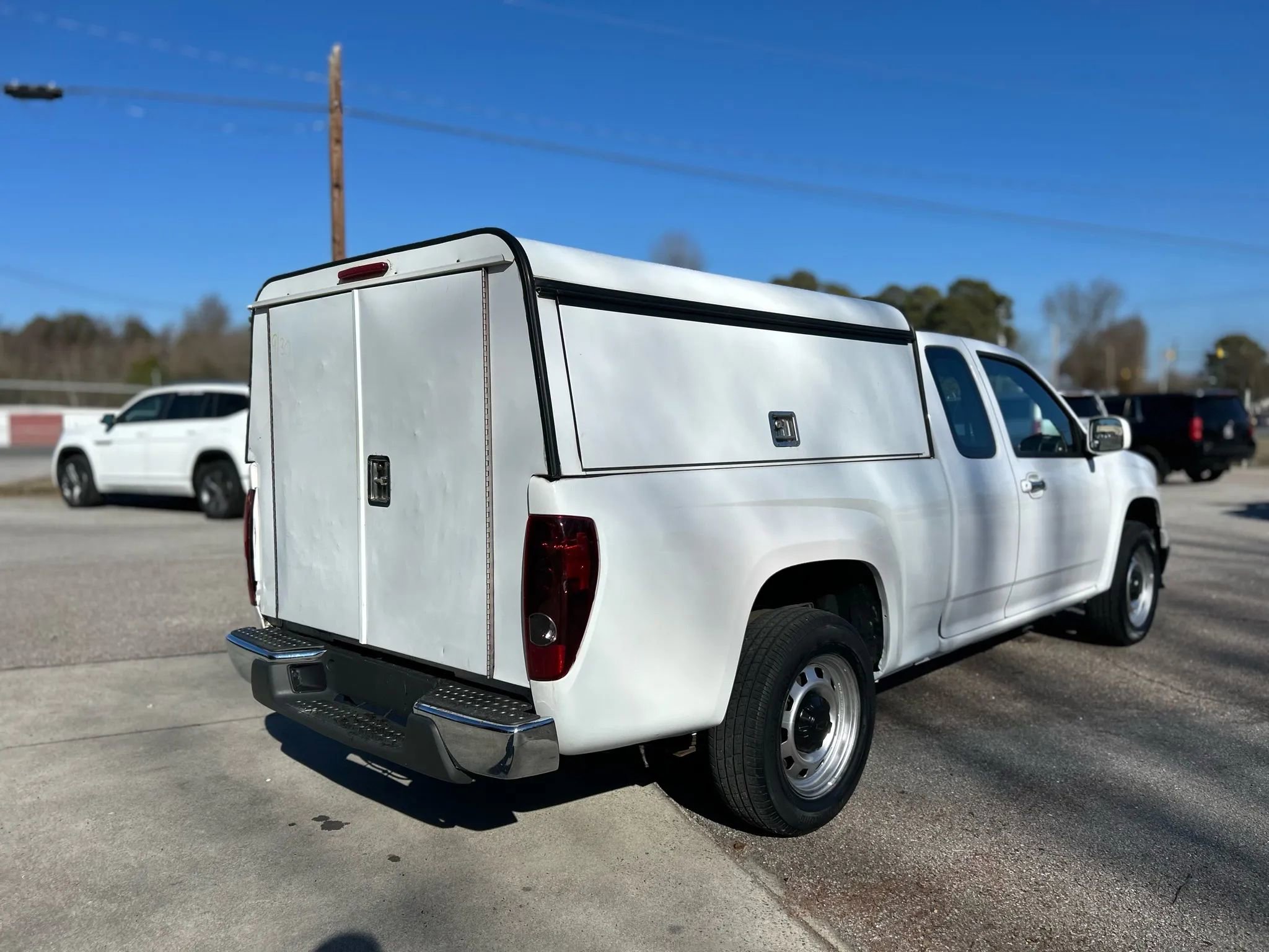Used 2011 Chevrolet Colorado W/T w/ Power Convenience Package image 7