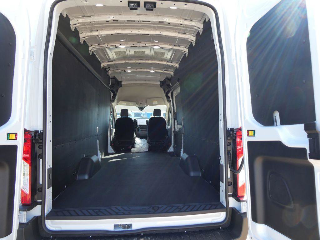 New 2026 Ford Transit 250 148 High Roof Extended w/ Load Area Protection Package RWD image 12