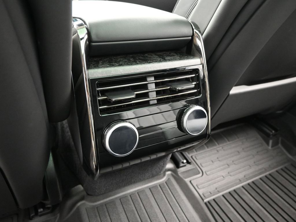 Used 2025 Land Rover Range Rover Sport Autobiography image 27