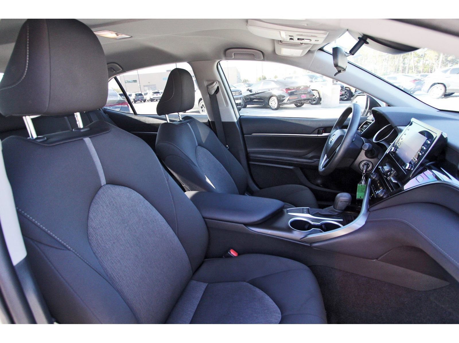 Used 2023 Toyota Camry LE image 27