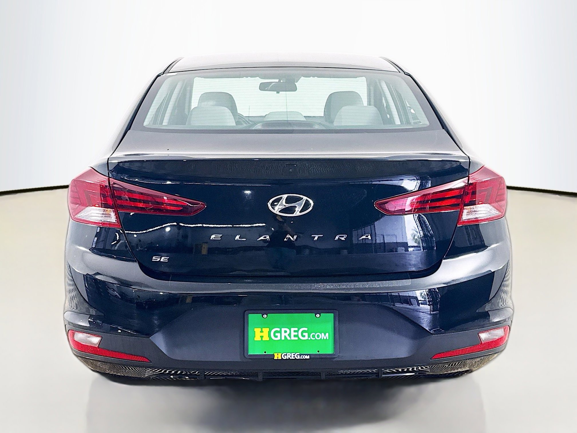 Used 2020 Hyundai Elantra SE FWD image 8