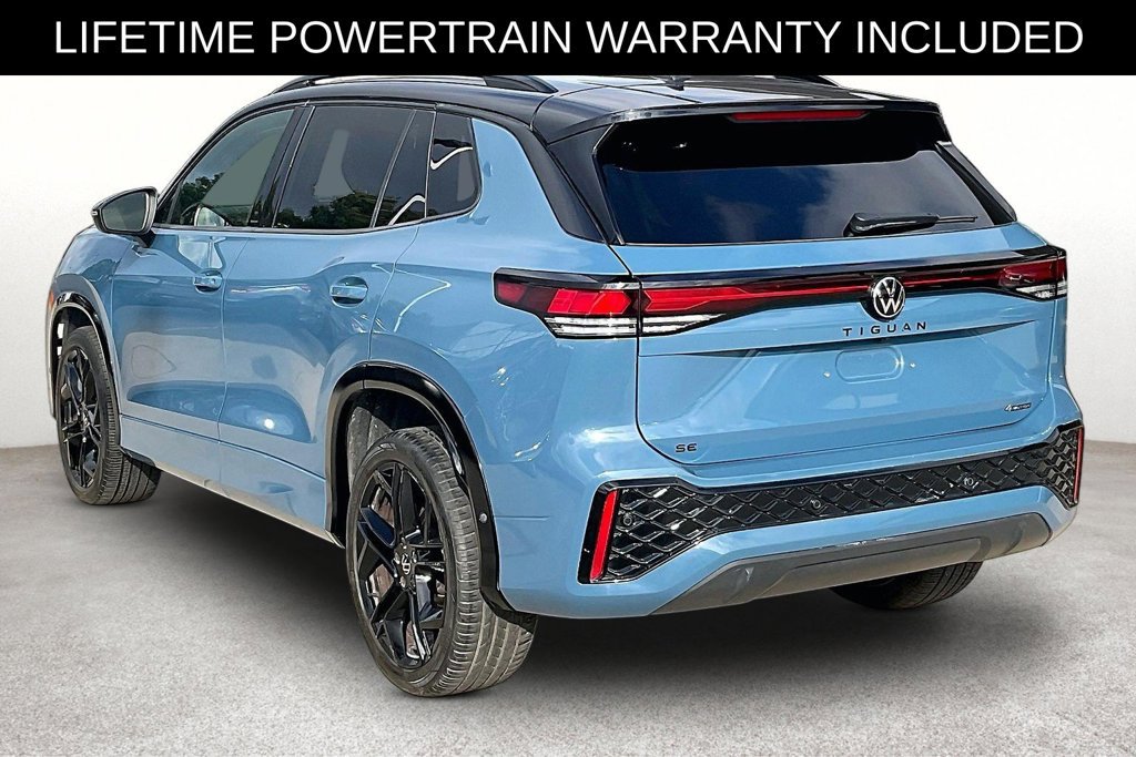Used 2025 Volkswagen Tiguan SE R-Line AWD/4WD image 11