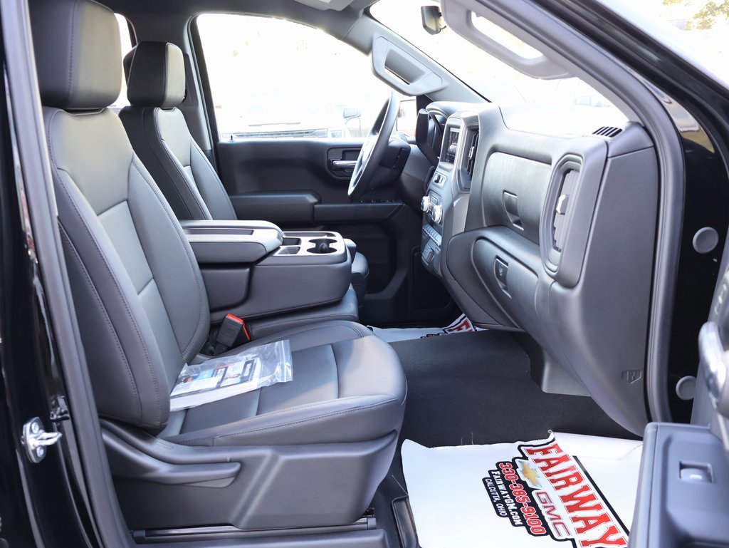 New 2025 GMC Sierra 1500 Pro w/ Graphite Edition image 32