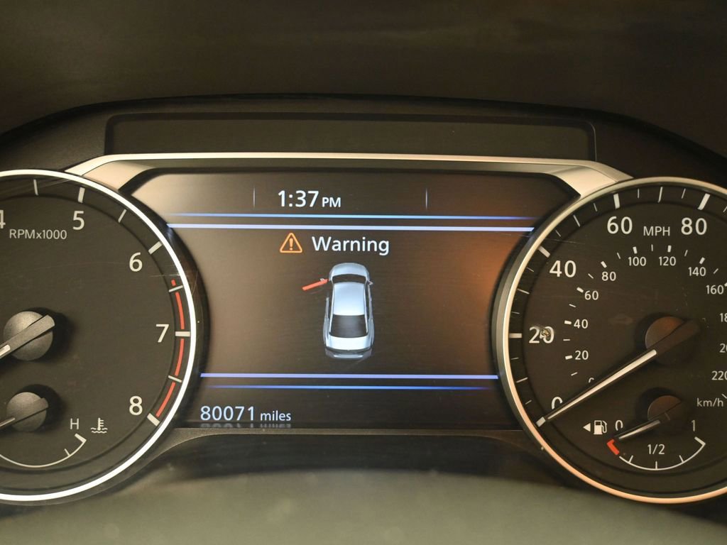 Used 2024 Nissan Altima 2.5 SV FWD image 23