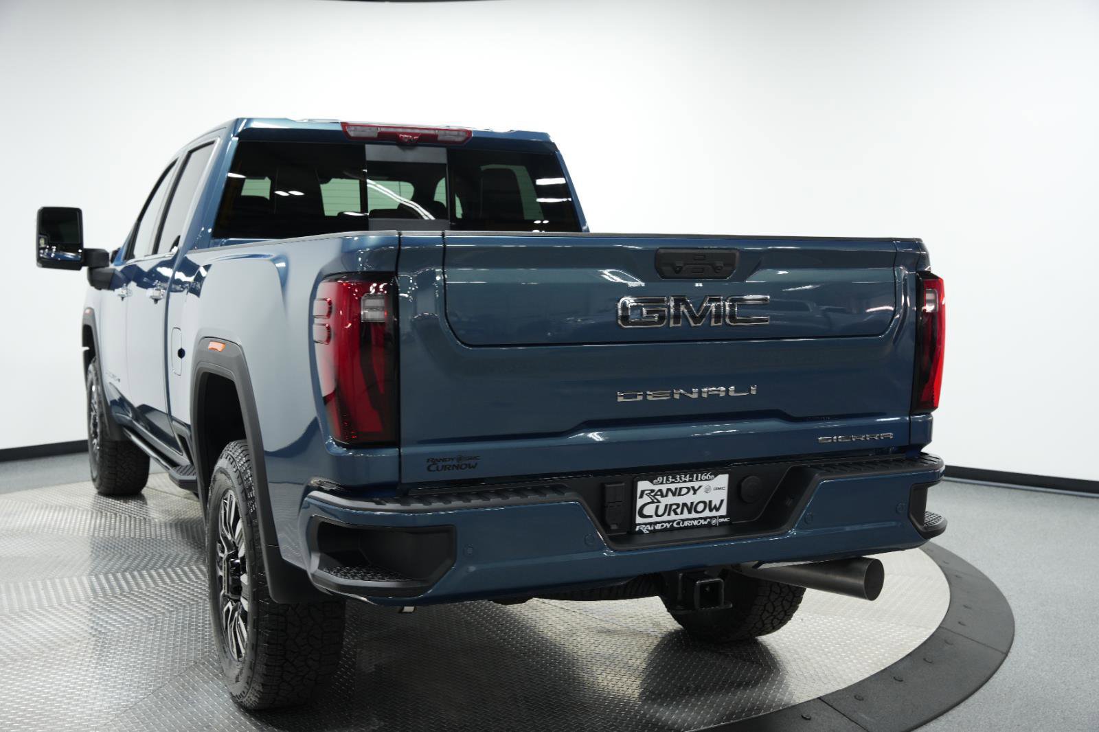 New 2026 GMC Sierra 2500 Denali Ultimate image 8