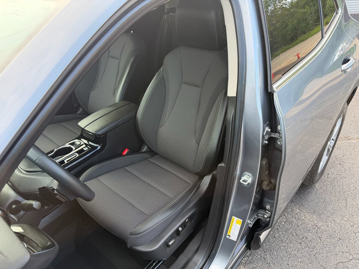 Used 2022 Buick Envision Preferred w/ Safety Package FWD image 28