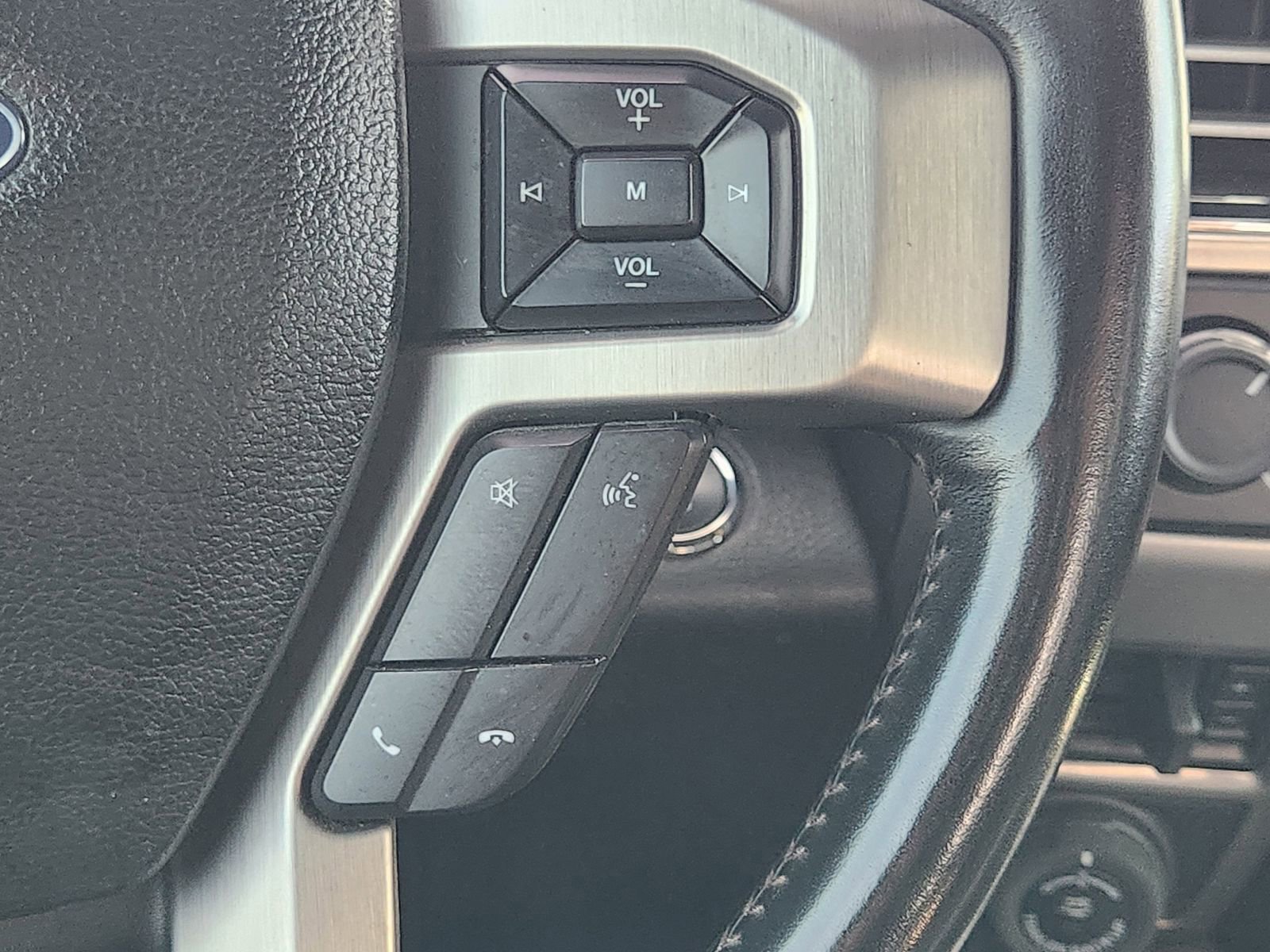 Used 2021 Ford F350 Platinum image 32