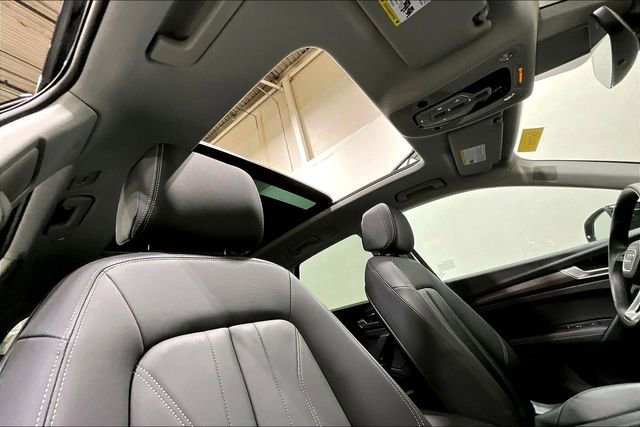 Used 2023 Audi Q5 2.0T Premium Plus w/ Premium Plus Package image 16