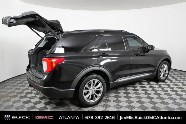Used 2022 Ford Explorer XLT w/ Equipment Group 202A image 27