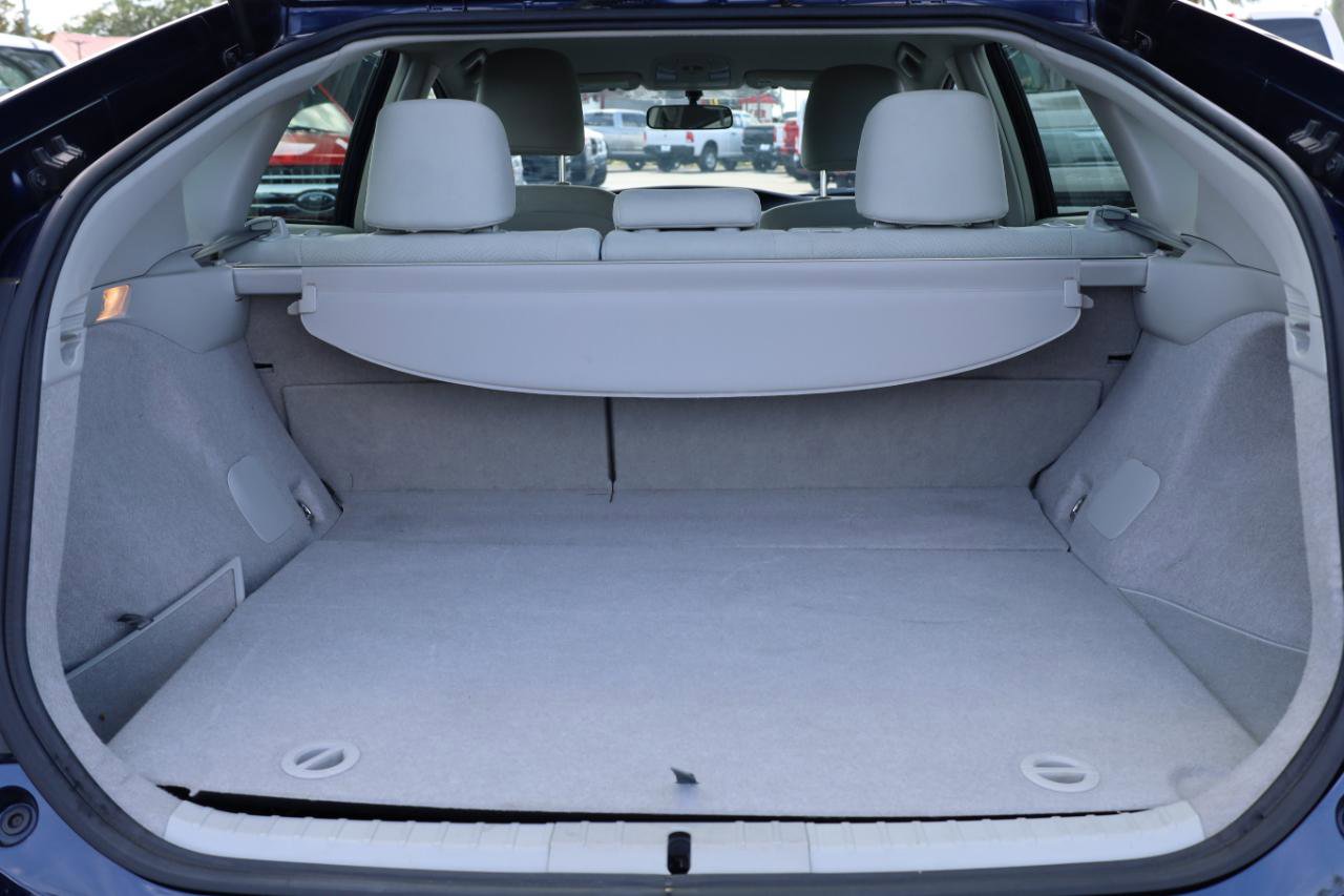 Used 2012 Toyota Prius Three FWD image 13