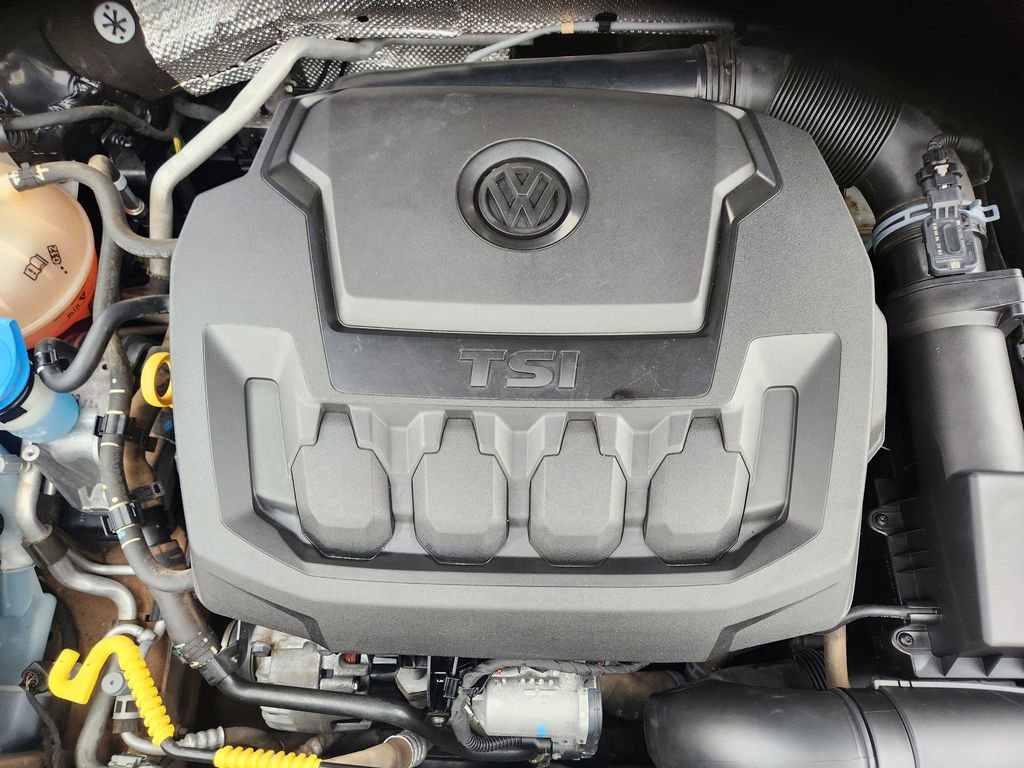 Used 2019 Volkswagen Beetle 2.0T SE FWD image 20