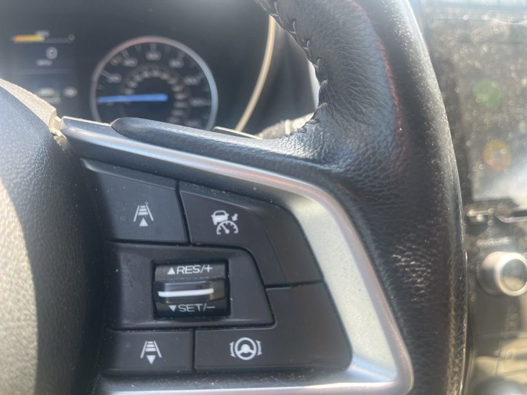 Used 2022 Subaru Ascent Limited w/ Technology Package image 15