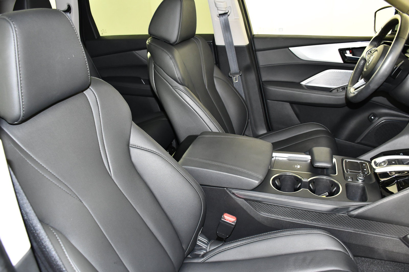 Certified 2024 Acura MDX SH-AWD image 41