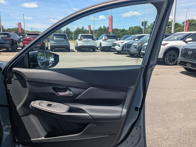New 2026 Nissan Sentra SV w/ SV Convenience Package FWD image 30