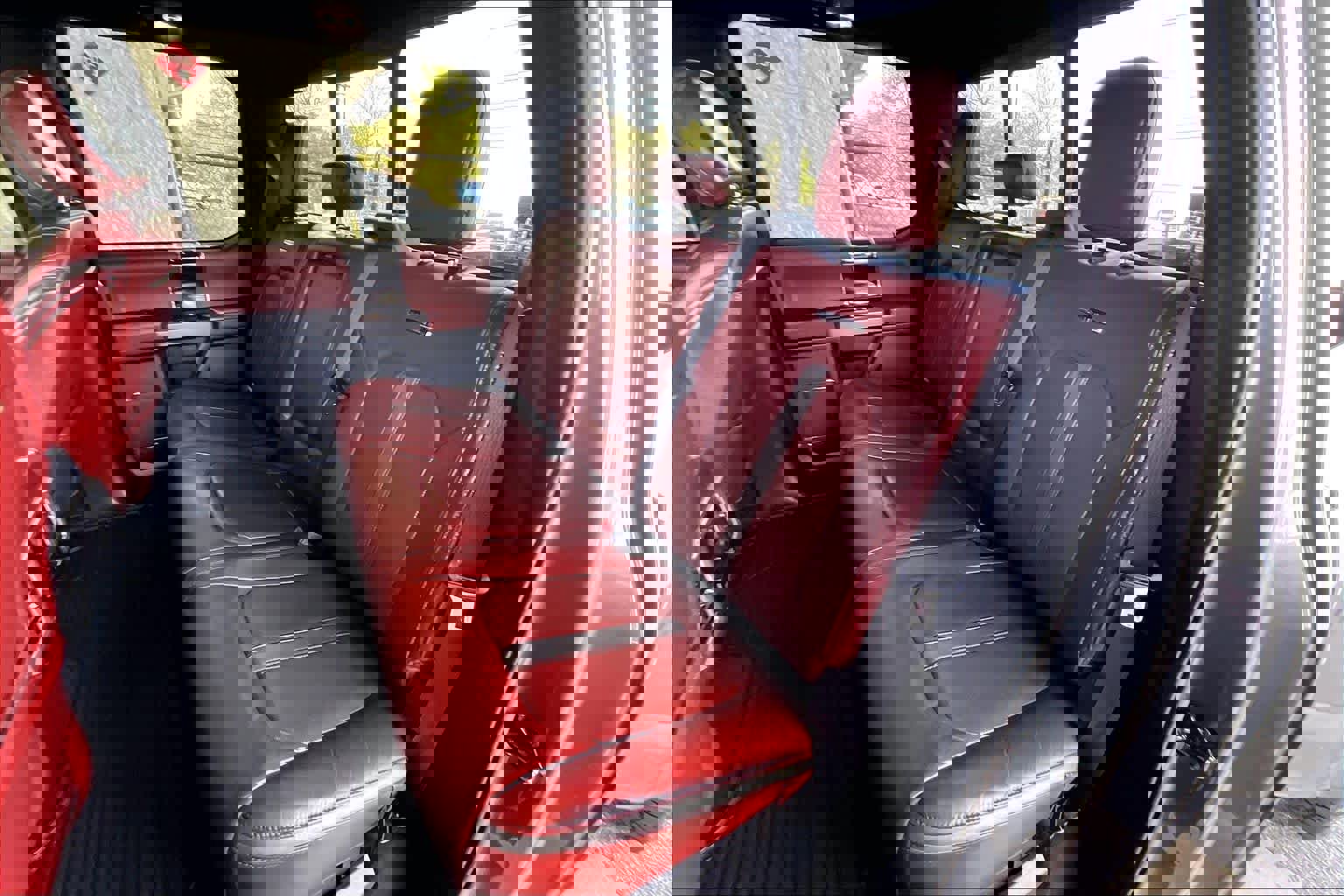 Used 2022 Ford F350 Platinum w/ FX4 Off-Road Package image 20