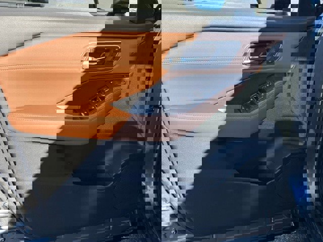 New 2026 Nissan Rogue Platinum w/ Platinum Premium Package image 10