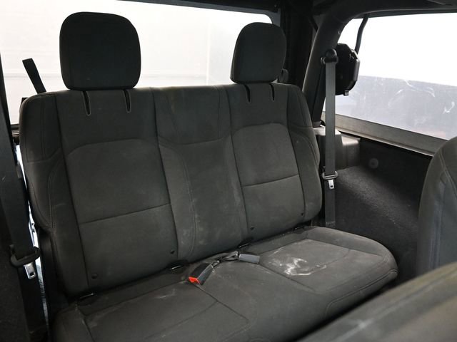 Used 2019 Jeep Wrangler Sport S image 11