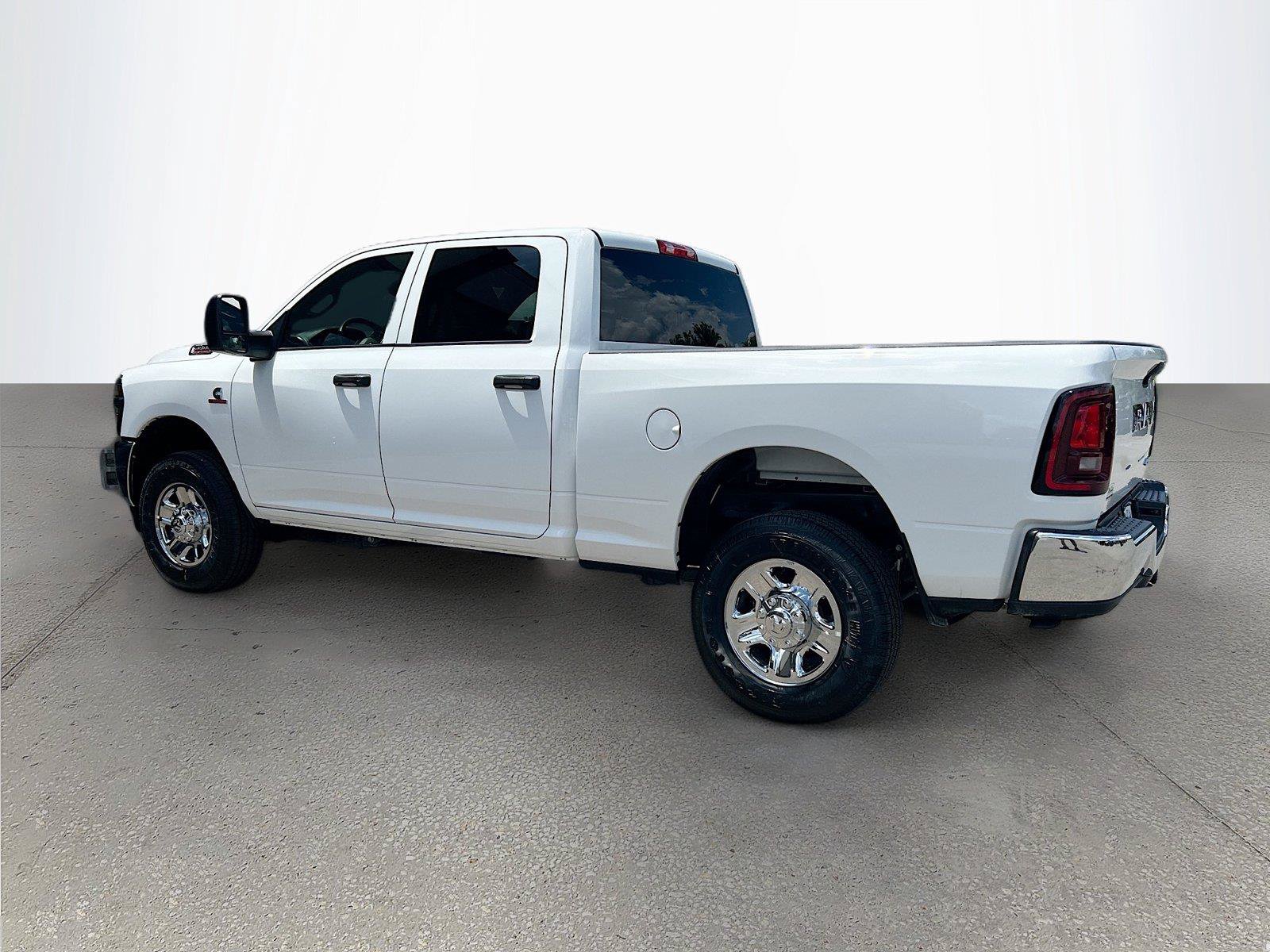 New 2026 RAM 2500 Tradesman w/ Chrome Appearance Group AWD/4WD image 6
