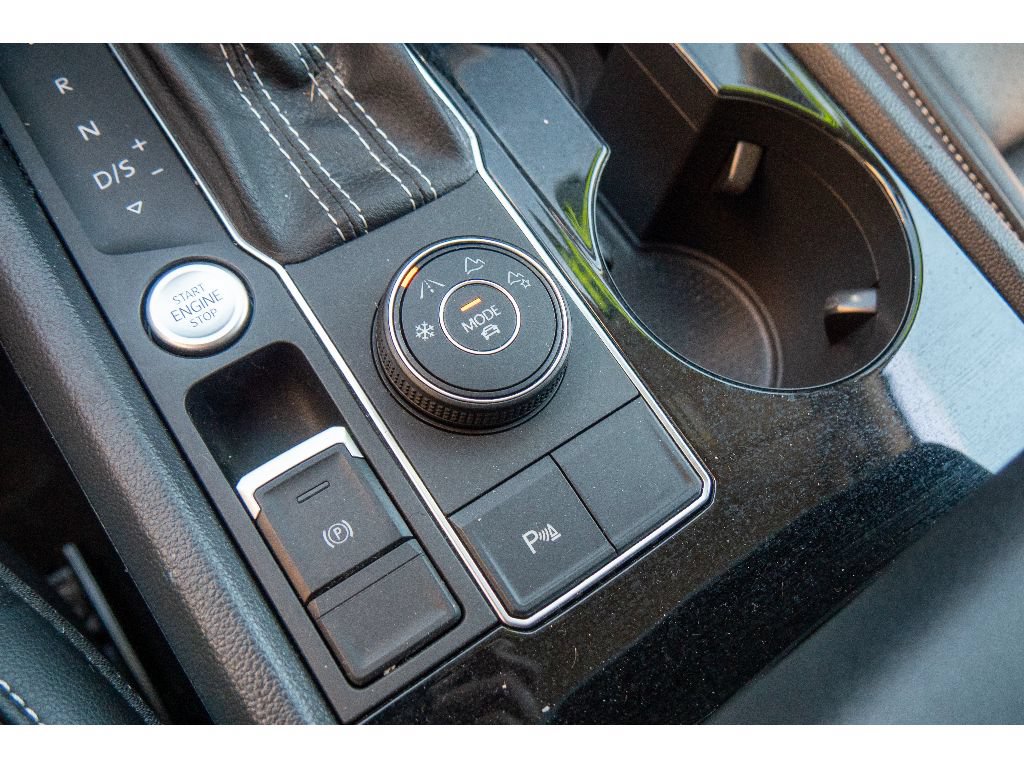 Used 2022 Volkswagen Atlas SE AWD/4WD image 24