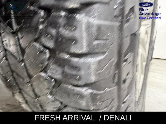 Used 2023 GMC Sierra 1500 Denali w/ Technology Package AWD/4WD image 11