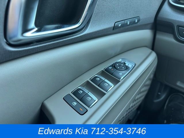 New 2026 Kia Carnival EX image 19