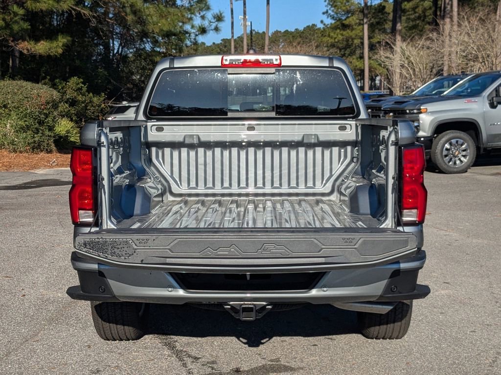 New 2025 Chevrolet Colorado LT w/ LT Convenience Package AWD/4WD image 14