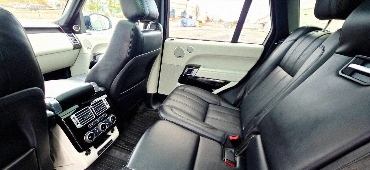 Used 2016 Land Rover Range Rover HSE AWD/4WD image 18