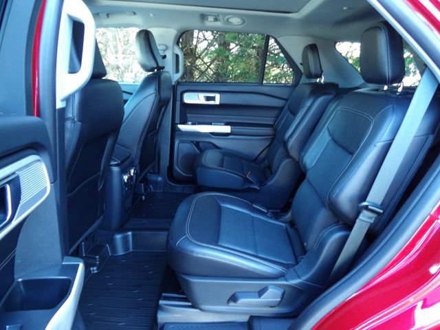 Used 2021 Ford Explorer Limited w/ Hybrid Equipment Group 310A AWD/4WD image 13