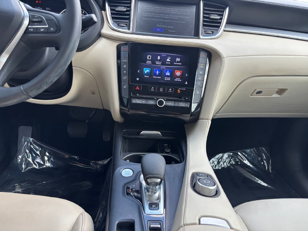 Used 2019 INFINITI QX50 Luxe w/ Navigation Package FWD image 12