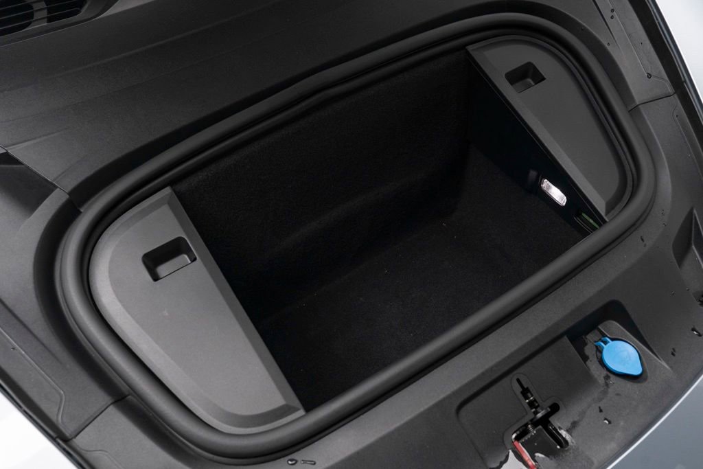 Used 2020 Porsche Taycan Turbo w/ Performance Package image 53