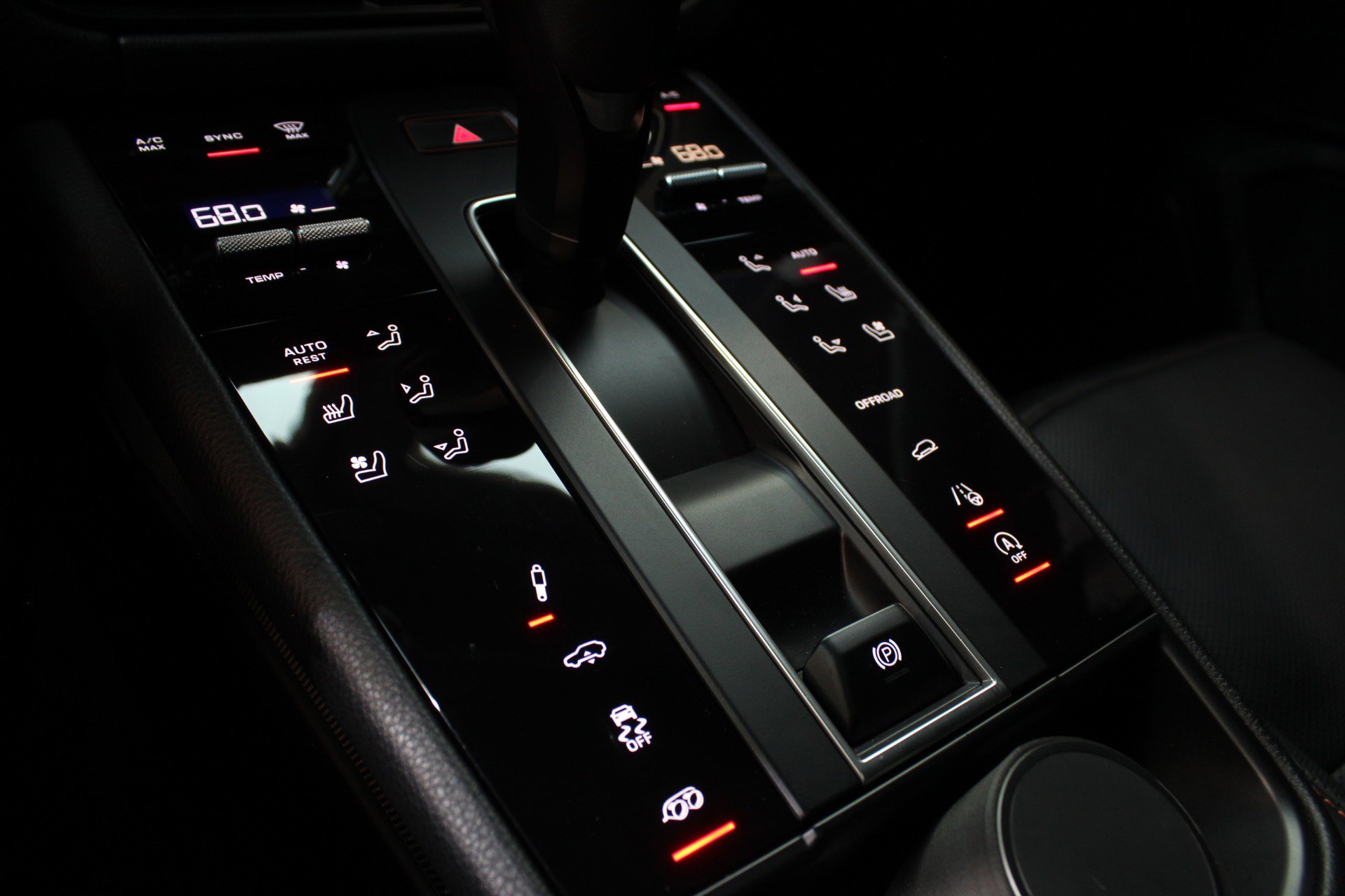 Used 2023 Porsche Macan GTS w/ Premium Package Plus image 70