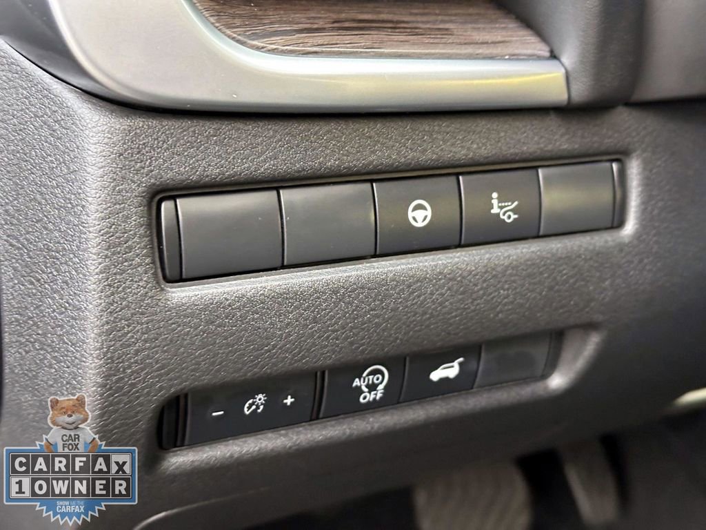 Used 2025 Nissan Rogue Platinum w/ Tech Package AWD/4WD image 25