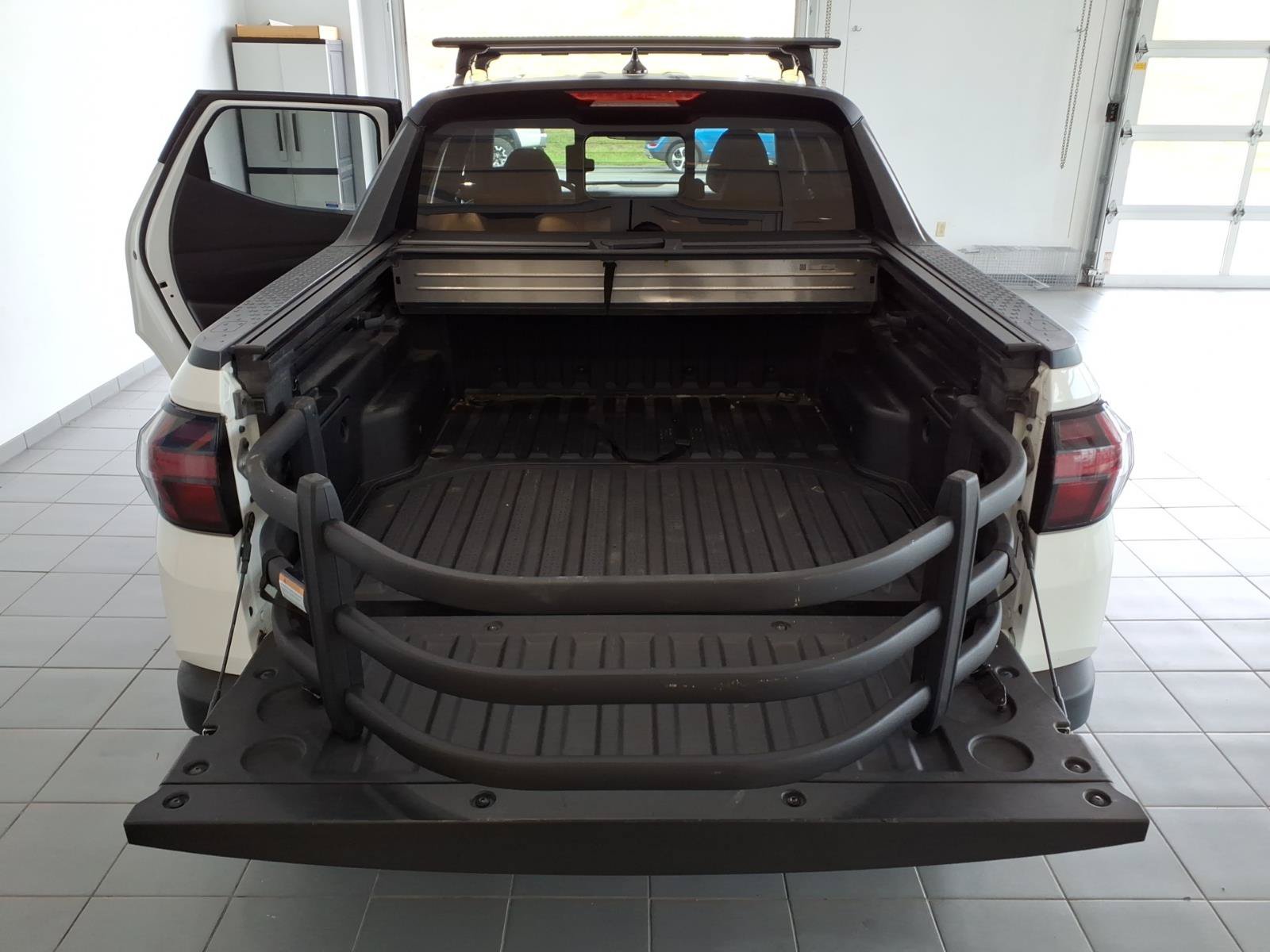 Used 2023 Hyundai Santa Cruz SEL w/ Activity Package AWD/4WD image 13