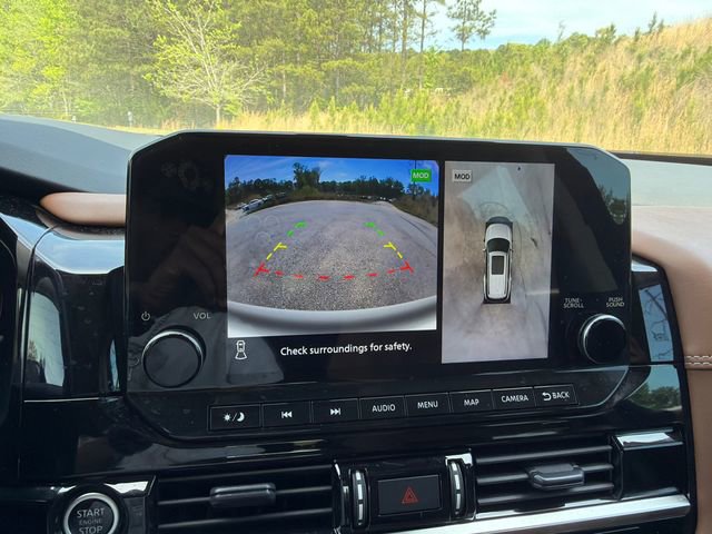 Used 2023 Nissan Pathfinder Platinum image 31