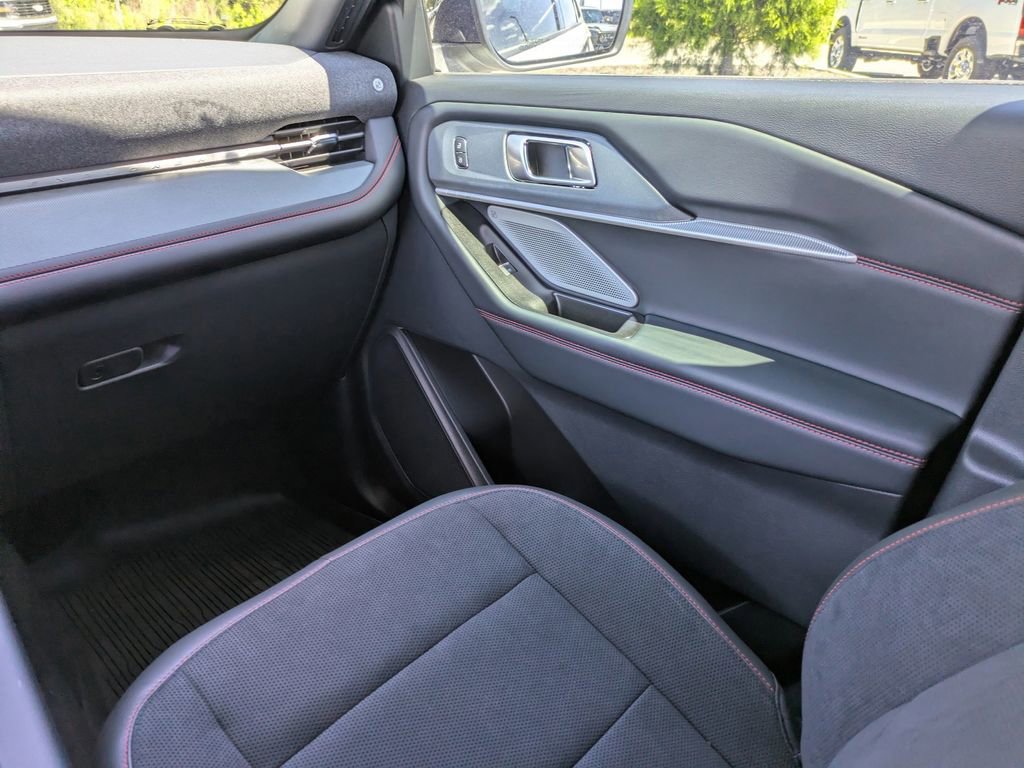 New 2026 Ford Explorer ST image 21